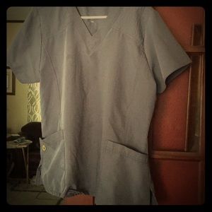 Light grey Wonder Wink scrub top